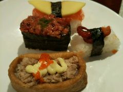 -荣誉国际酒店-云顶旋转餐厅