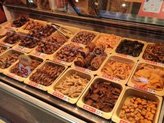 -绝味鸭脖(南坪亿象城店)
