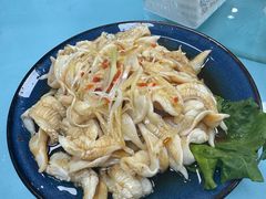 -崴海渔村(虹梅路店)