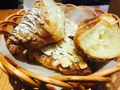 -麦田工坊(月湖店)