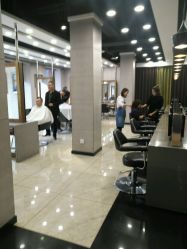 点击看大图 -Z.X HAIR SALON张新美业