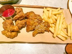 -必胜客(威高广场店)