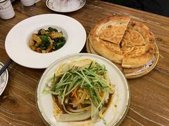 石河子凉皮-清真·玛丽亚新疆菜主题餐厅(浙江中路店)