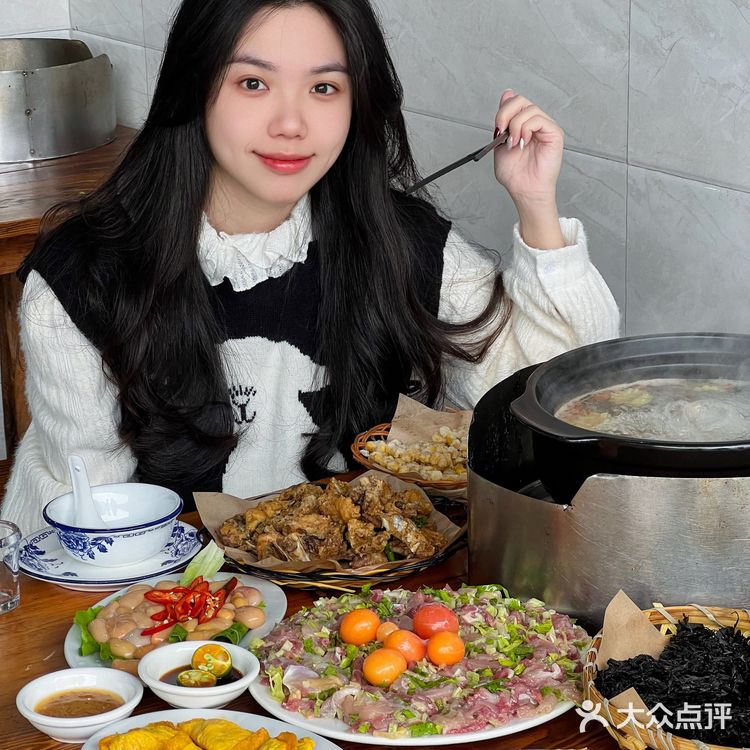 汕头一家不用营销的老店🐔创新土鸡火锅