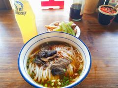-矮子粉店1985·长沙米粉(湘春路店)