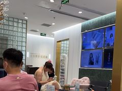 -海马体照相馆(环贸iapm大师爱情店)
