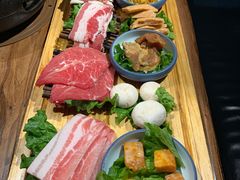 -明洞阿姨·韩式酱蟹烤肉·创意料理(三元桥店)