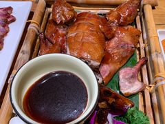 -老滇山寨•云南特色菜•地方菜•民族风情歌舞表演(金碧店)