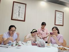 -华庭食府(光明店)