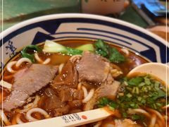 -鑫花溪牛肉米粉(东环大润发店)