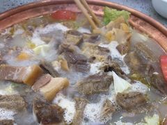 -阿婆情腊排骨火锅(金虹路店)