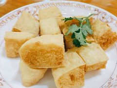 -正宗普宁豆干坊·洪记砂锅粥(红领巾路店)