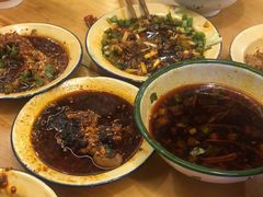 -拈签一笑黄牛肉辣卤串串