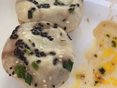 -小杨生煎(金山百联购物中心3楼店)
