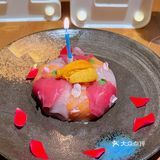 朋友👭庆生来岩喜日料，氛围感满满。