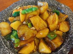 地三鲜-第二外国语学院-韩国餐厅(朝阳路店)