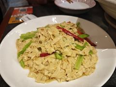 -李记东北饺子馆·东北菜(欢乐谷店)