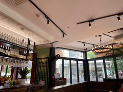 -Chili's Cafe&Bar奇利斯(滨江店)