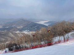 -中旅松花湖滑雪场