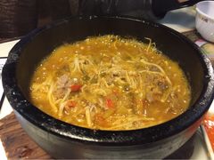大咀港式茶餐厅(宝山万达店)-新大咀港式茶餐厅(宝山万达店)