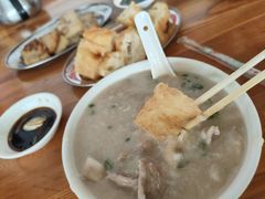 -洲心明记烧肉大粥(总店)