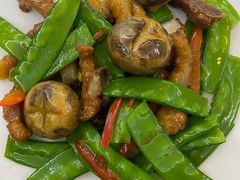 荷兰豆小蘑菇-宜兴隆家宴·私房菜(泰安华庭店)