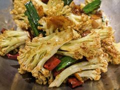 -有红鸡毛店·川菜(建设路店)