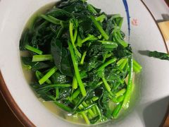 -洞庭土菜小炒馆(易发广场店)