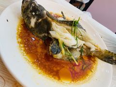 -覃记海鲜美食餐厅