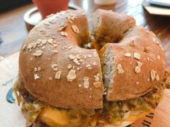 -Catch Bagel(芳草地店)