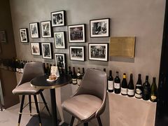-wineapp葡萄酒餐吧(外滩金融中心店)