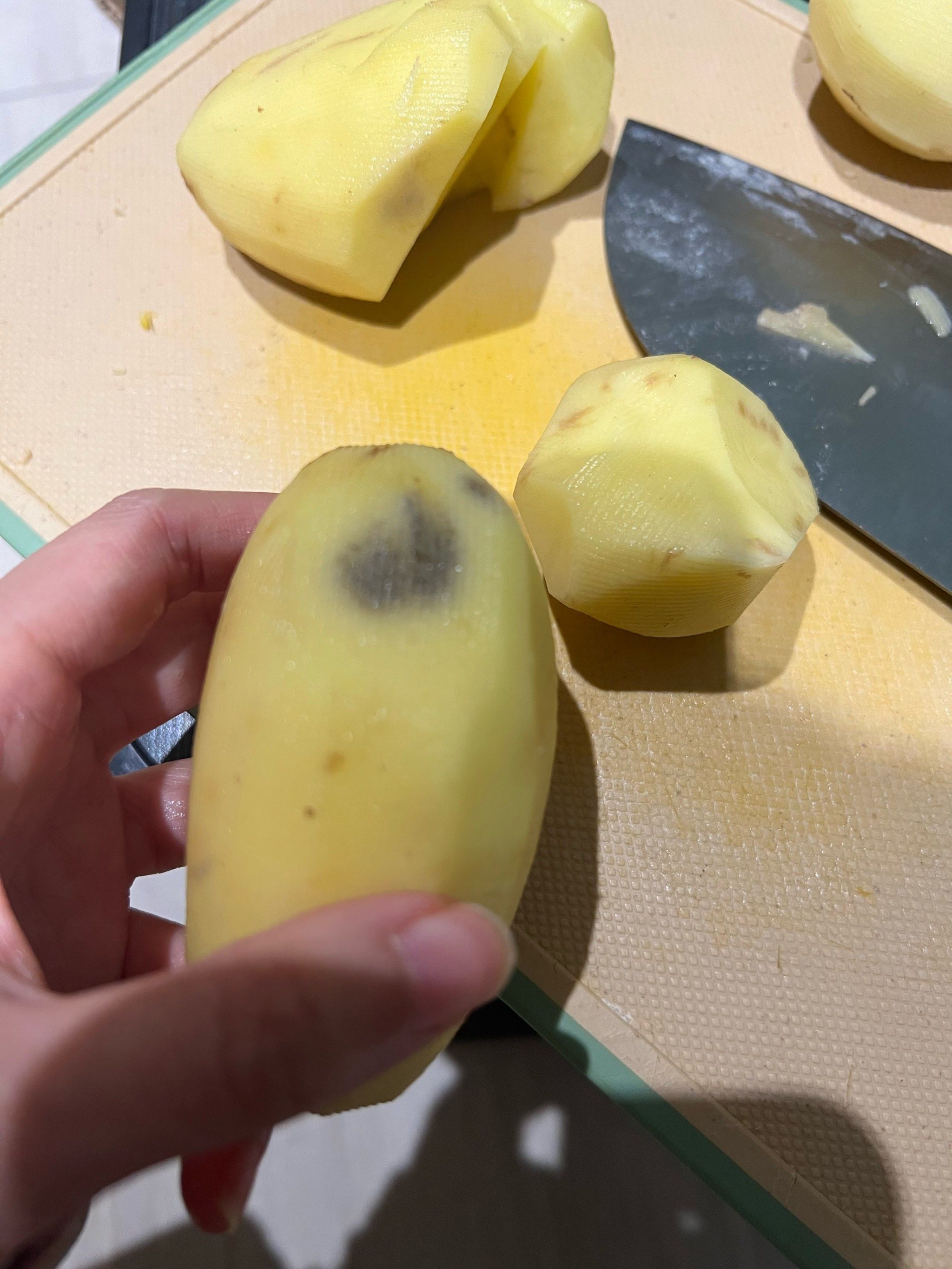 这样的土豆是有毒吗