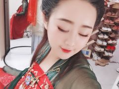 -翩若国风汉服体验馆
