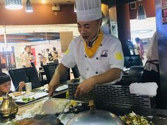-利昂法式铁板主题餐厅(新奥购物中心店)