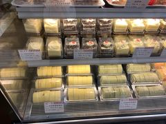 -红宝石·鲜奶小方·海派西点房(丰庄店)