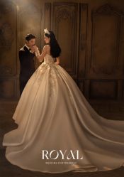 -挪娅婚纱摄影皇家会所