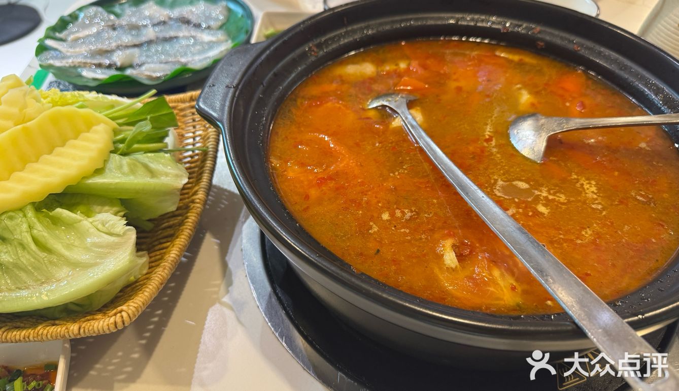 今天的美食探店之旅