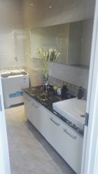 -苗方清颜痘肌研究所