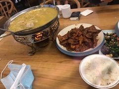 -陈傻子餐厅(世纪都会店)