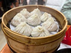 -莱莱小笼·乔艾