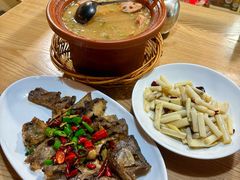 -董厨煨汤馆(车站路店)