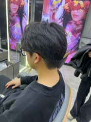 -藤野造型烫发染发