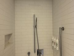 -郑州建业艾美酒店