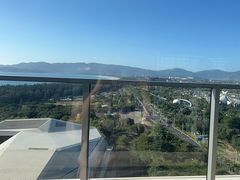 -瑰丽酒店·海吧·天际下午茶·现场DJ·天台酒吧