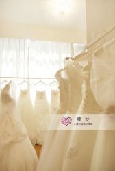 陈列区-HANSA韩纱婚纱礼服·龙凤褂·西装设计师集合店