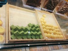 -東更道点心行(利客来店)