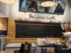 -Be Lived Cafe比例咖啡(摩天轮店)