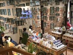 -猫的天空之城概念书店(杭州南宋御街店)