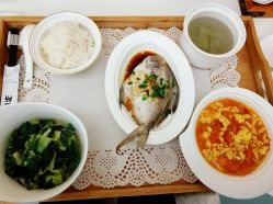-尚圣月子会所·庄园式月子中心(萧山湘湖店)