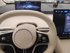 -华为智能生活馆(上海金桥国际商业广场)